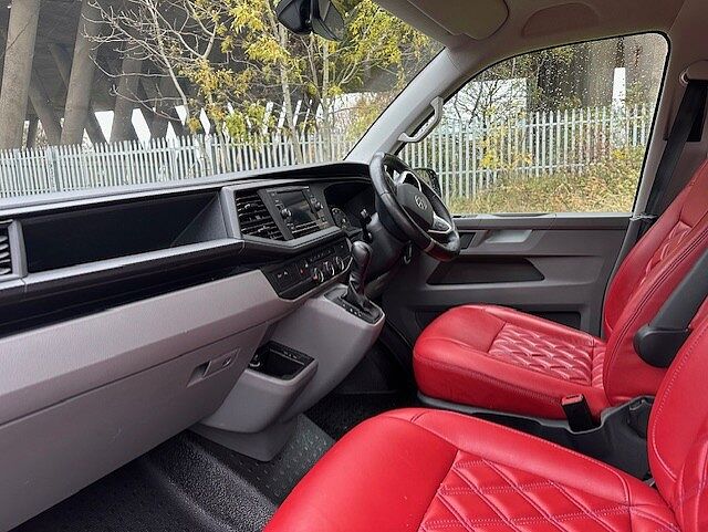 Volkswagen Transporter Kombi