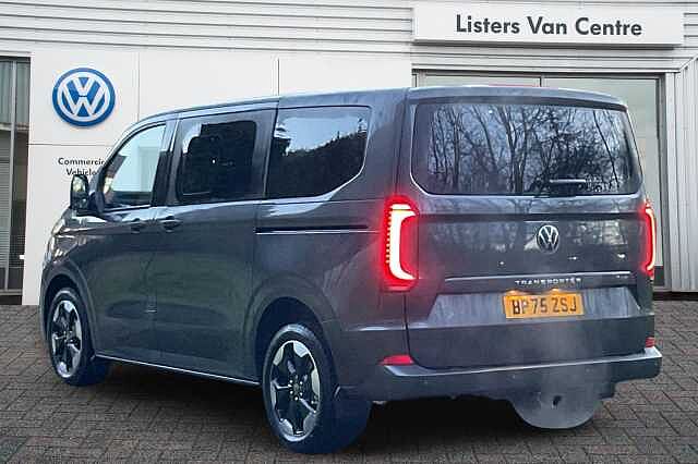 Volkswagen Transporter Shuttle
