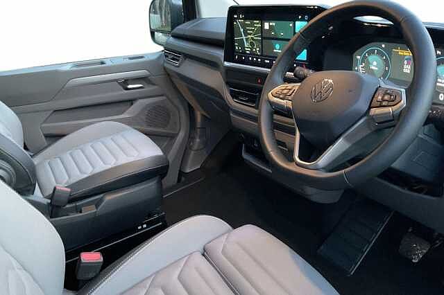 Volkswagen Transporter Shuttle