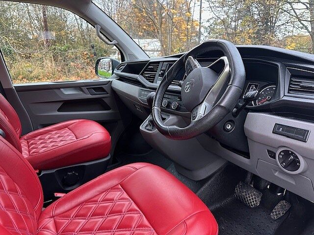 Volkswagen Transporter Kombi