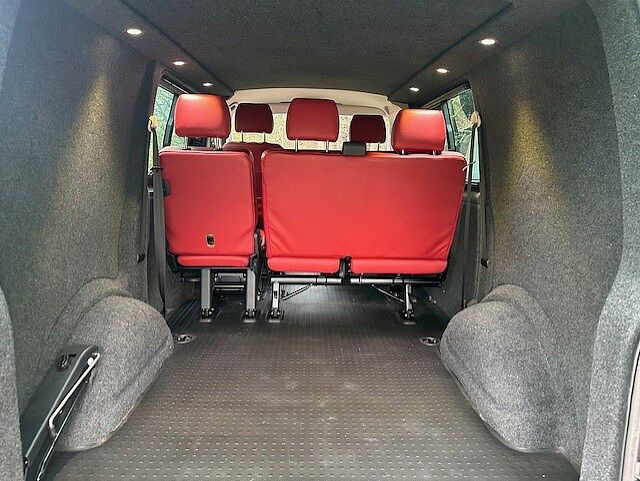 Volkswagen Transporter Kombi