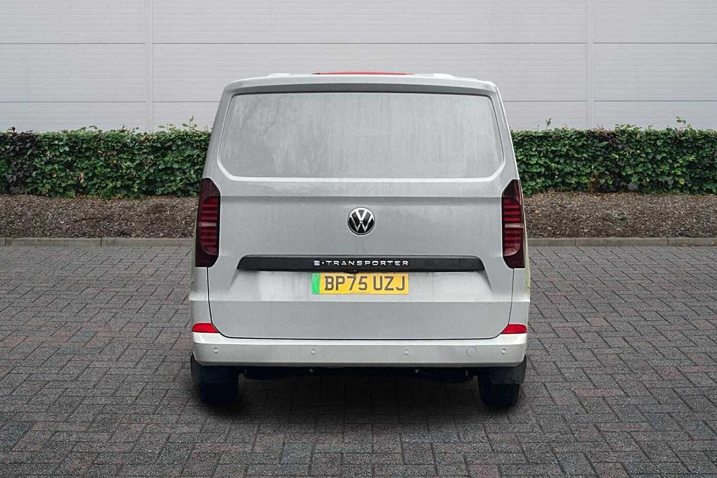 Volkswagen T7
