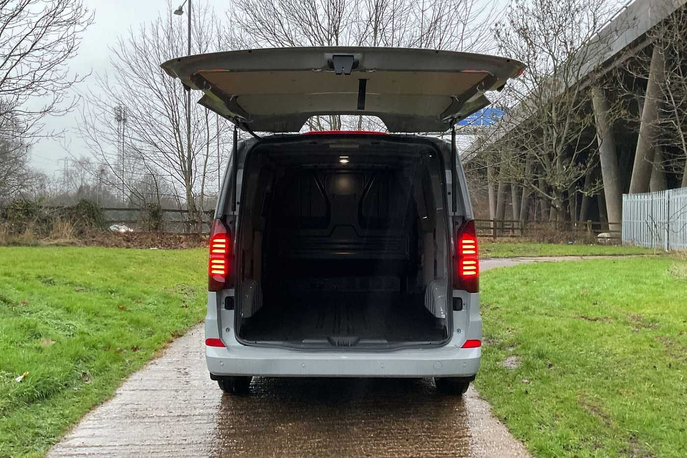 Volkswagen ID. Buzz Cargo