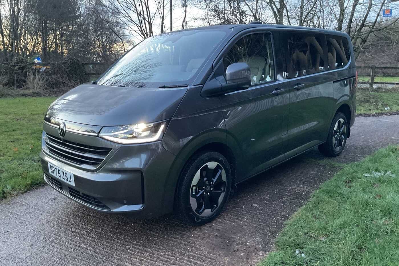 Volkswagen Transporter Shuttle