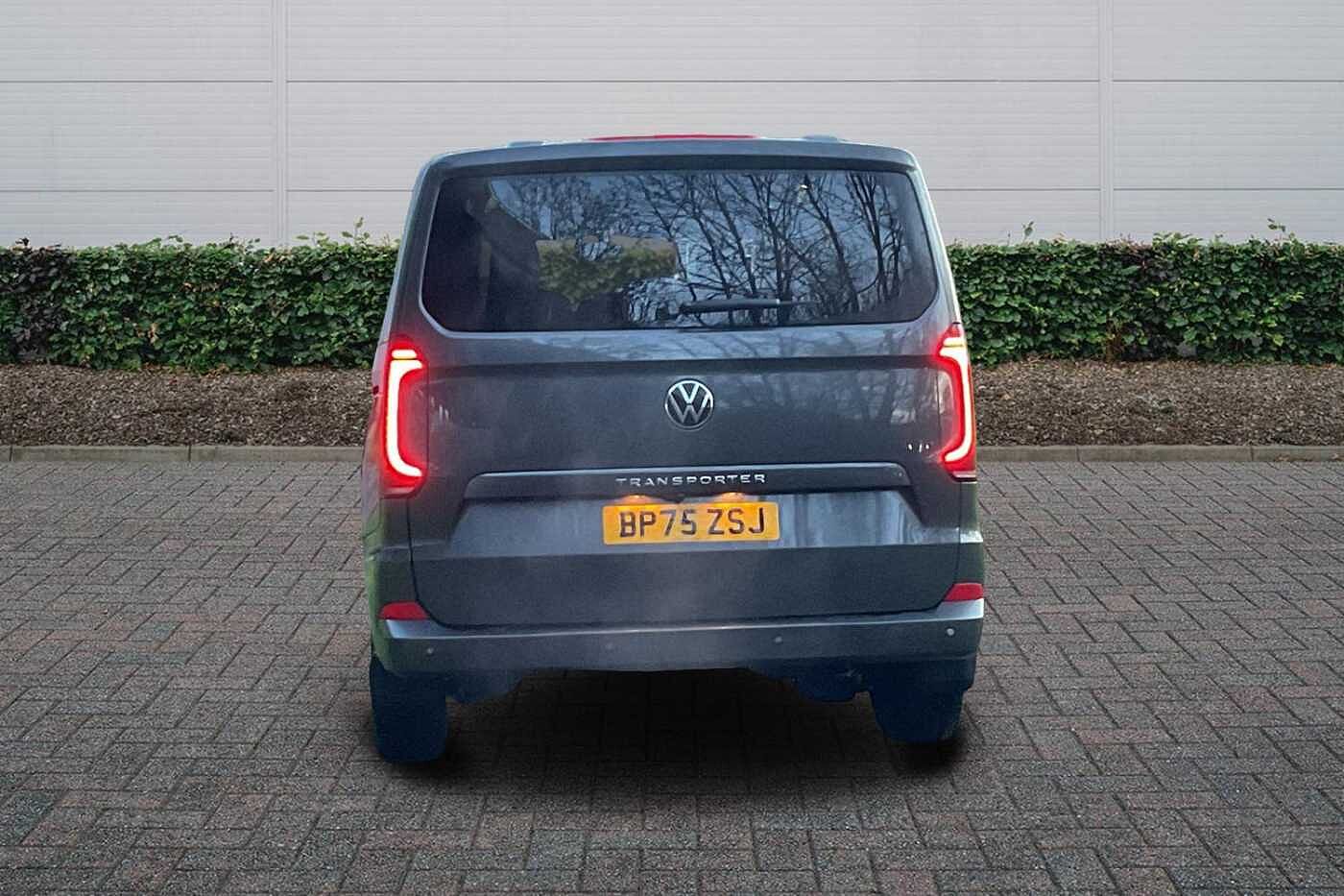 Volkswagen Transporter Shuttle