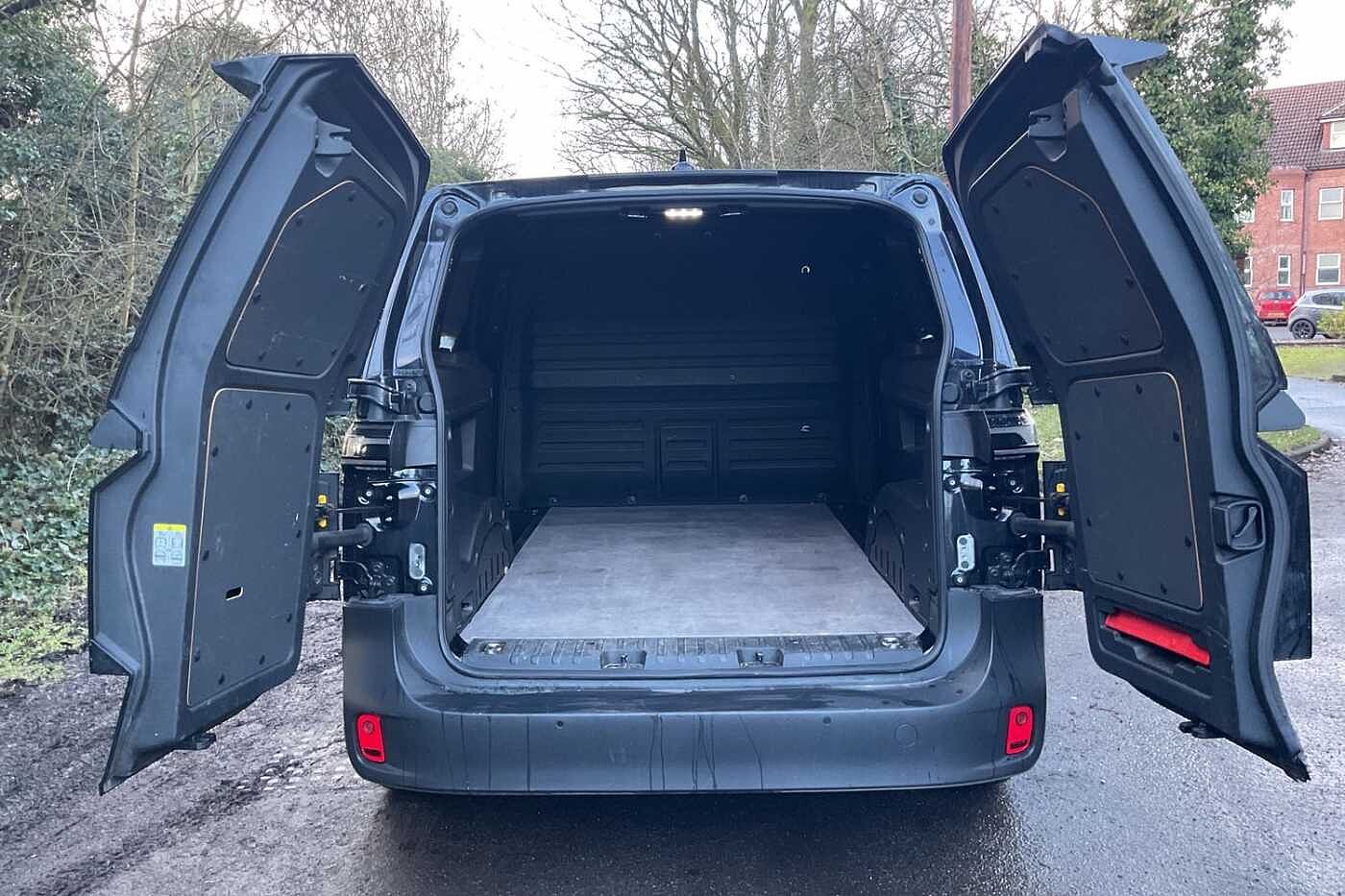 Volkswagen ID. Buzz Cargo