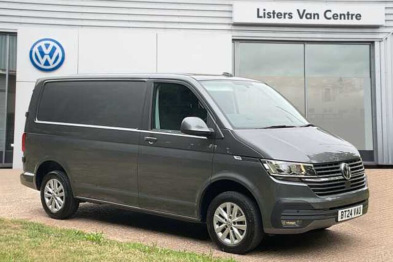 Volkswagen Transporter T28 Panel van Highline SWB 150 PS 2.0 TDI 7sp DSG