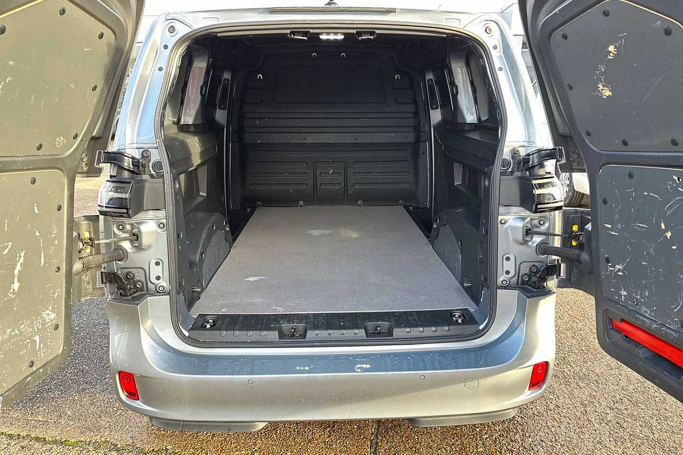 Volkswagen ID. Buzz Cargo