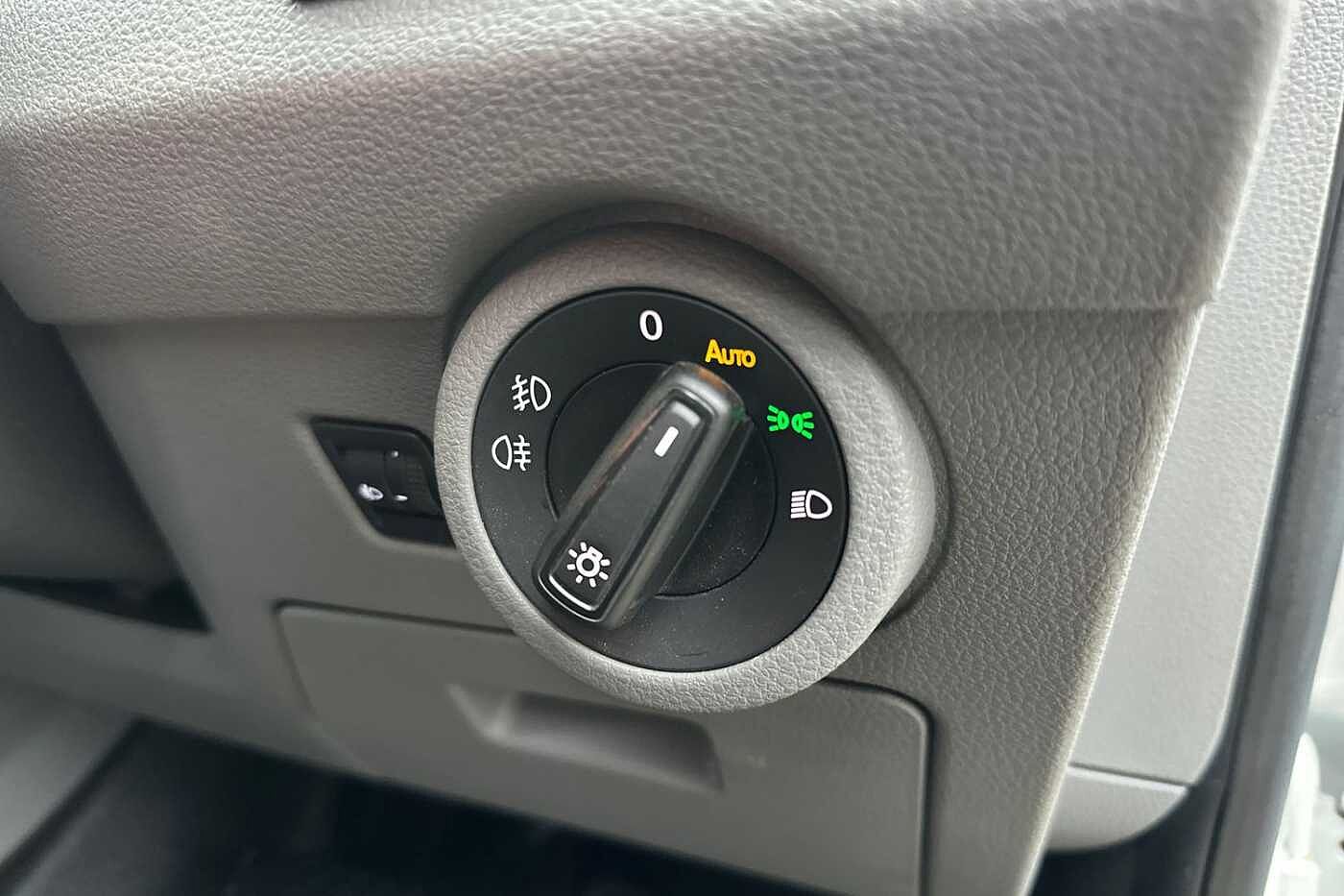 Volkswagen Transporter Kombi