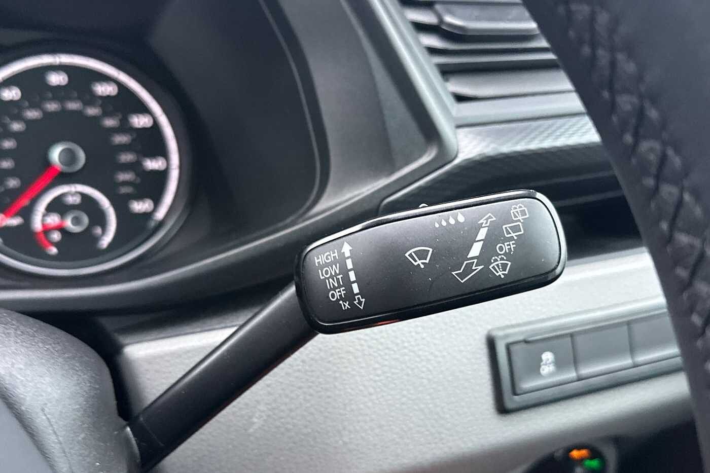 Volkswagen Transporter Kombi