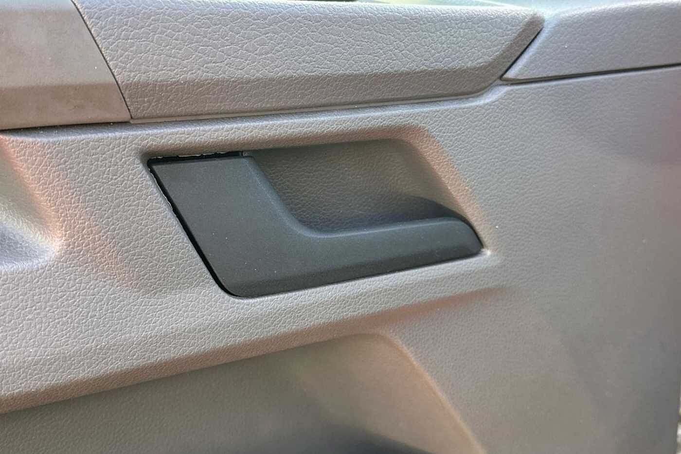 Volkswagen Transporter Kombi