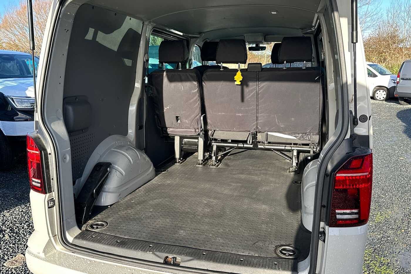 Volkswagen Transporter Kombi