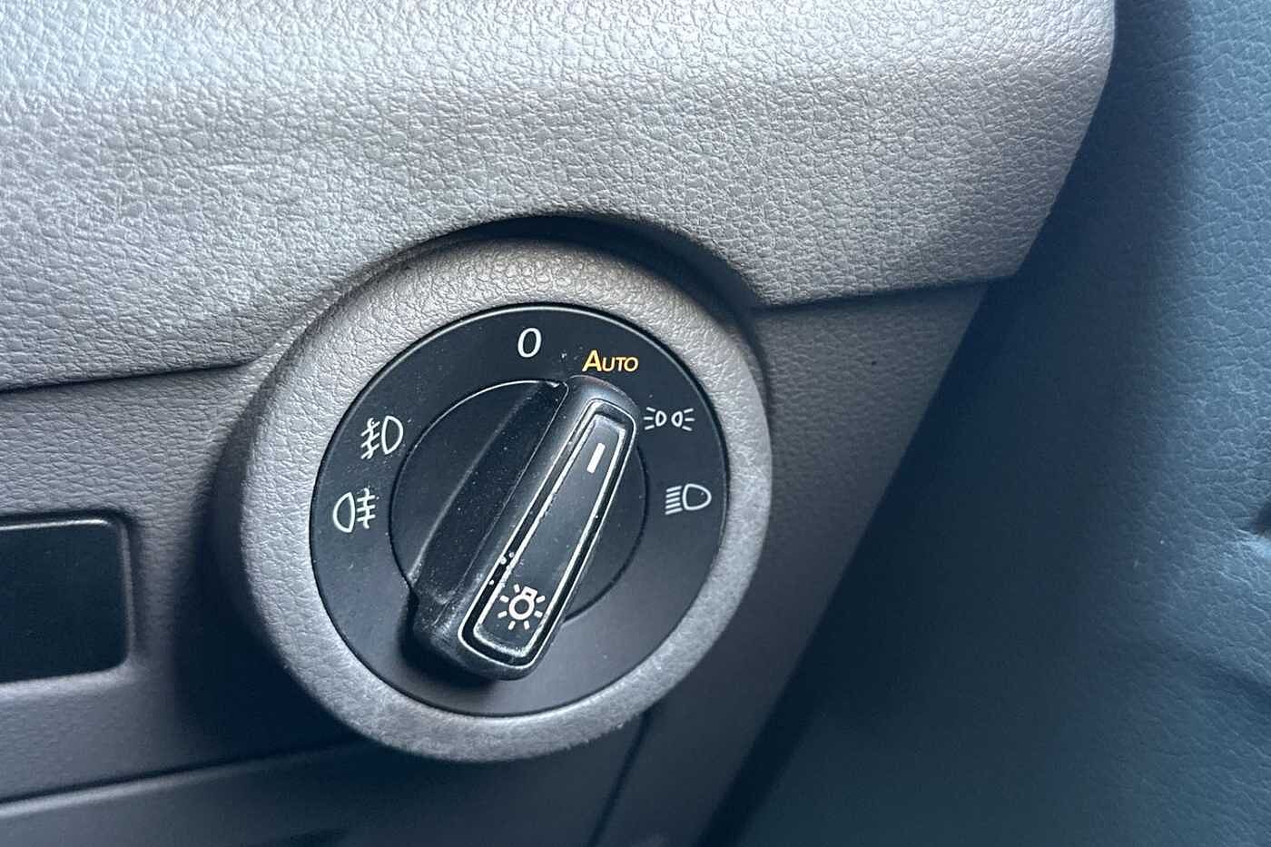 Volkswagen Transporter Kombi