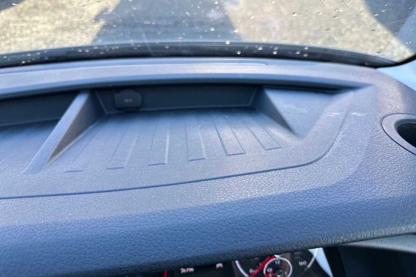 Volkswagen Transporter Kombi