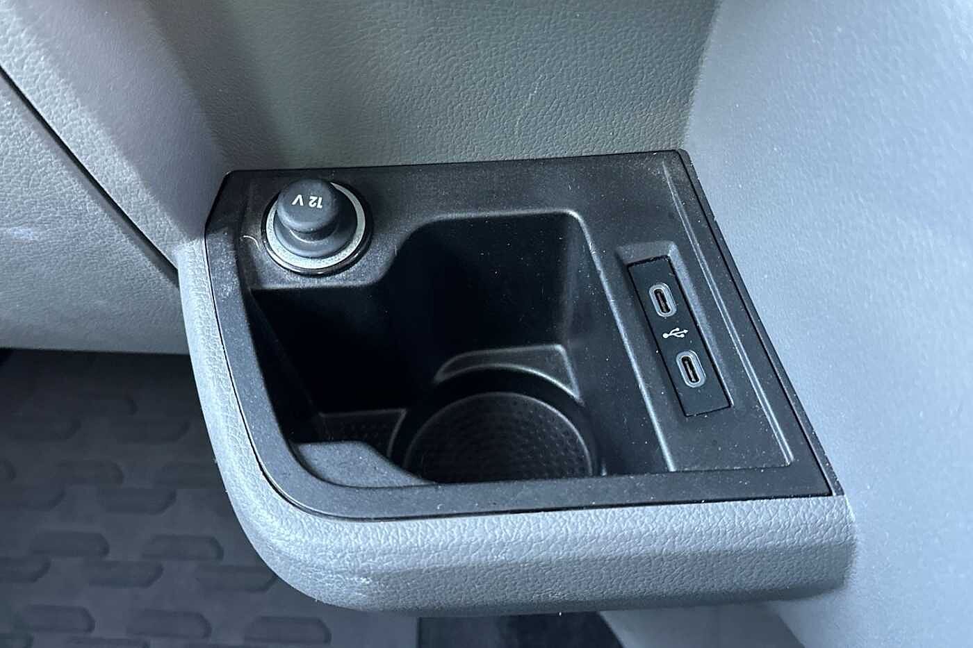 Volkswagen Transporter Kombi