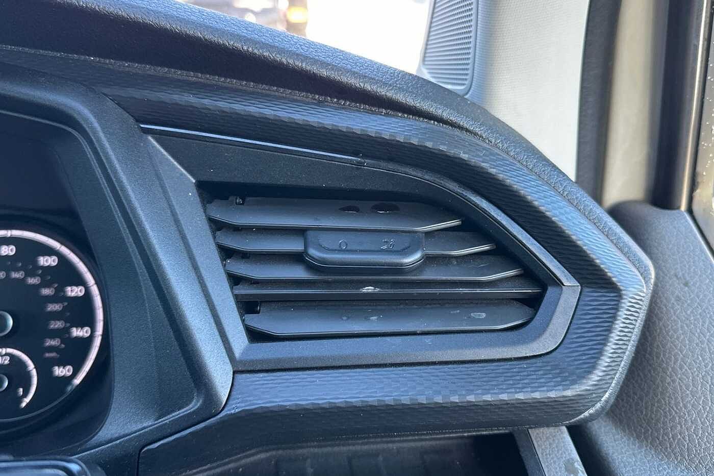 Volkswagen Transporter Kombi