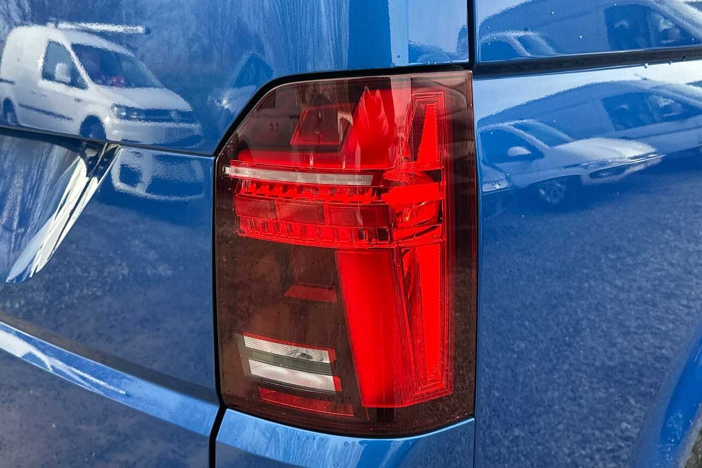 Volkswagen Transporter Kombi