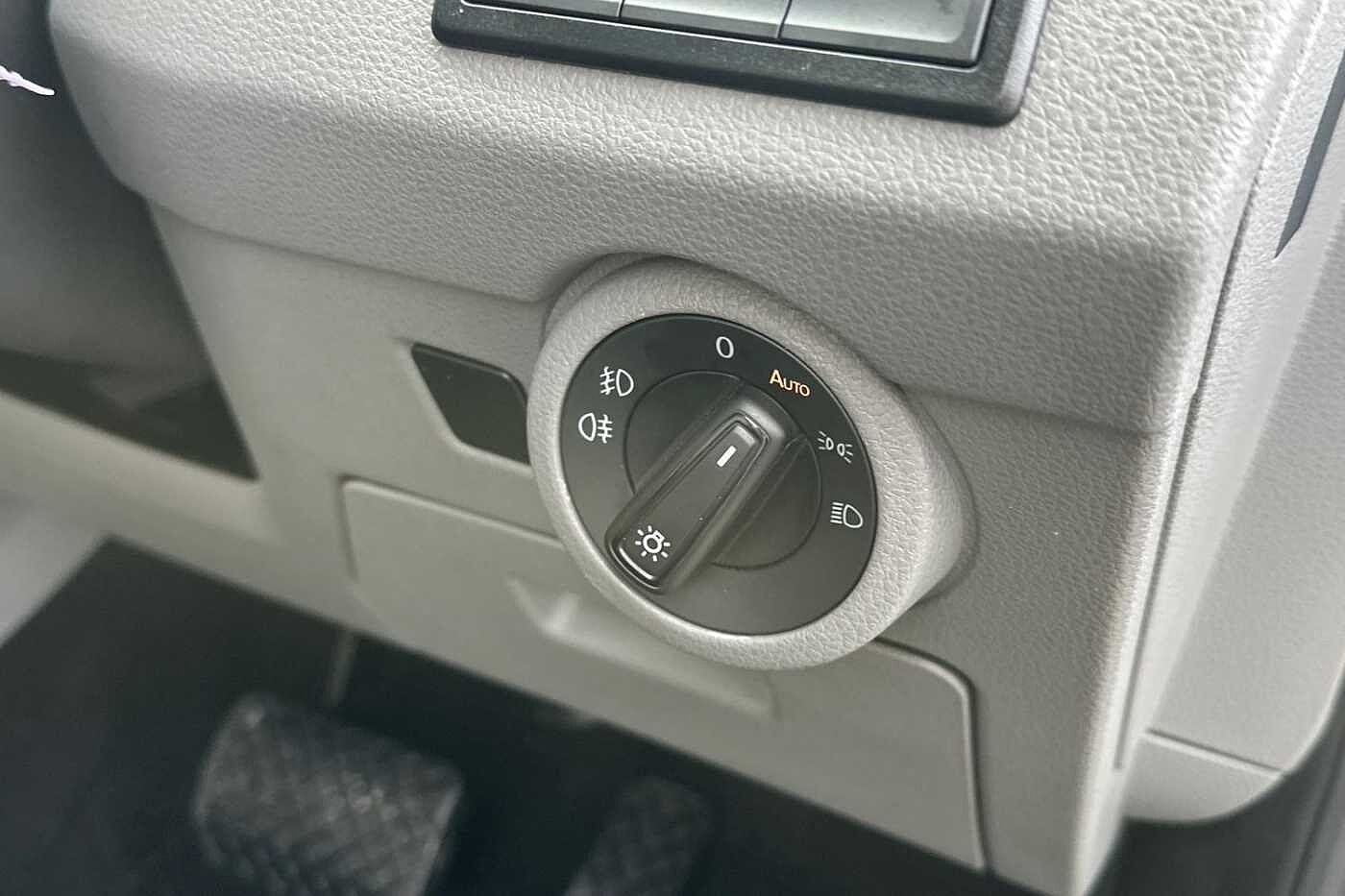 Volkswagen Transporter Kombi