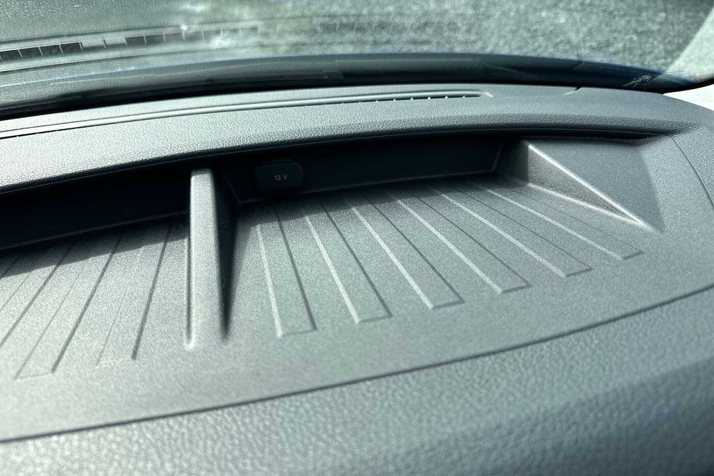 Volkswagen Transporter Kombi