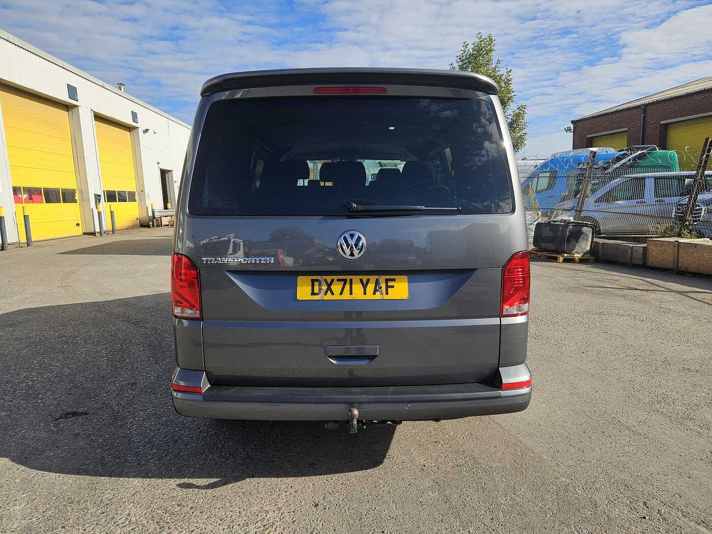 Volkswagen Transporter Kombi