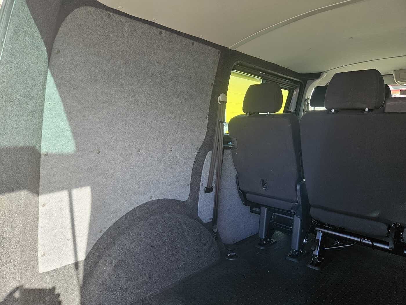 Volkswagen Transporter Kombi