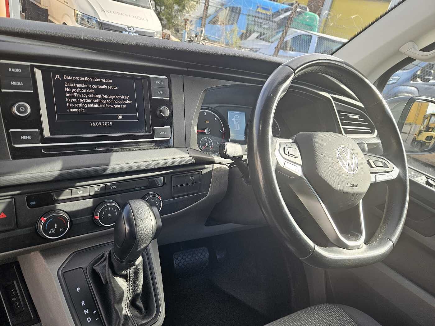 Volkswagen Transporter Kombi