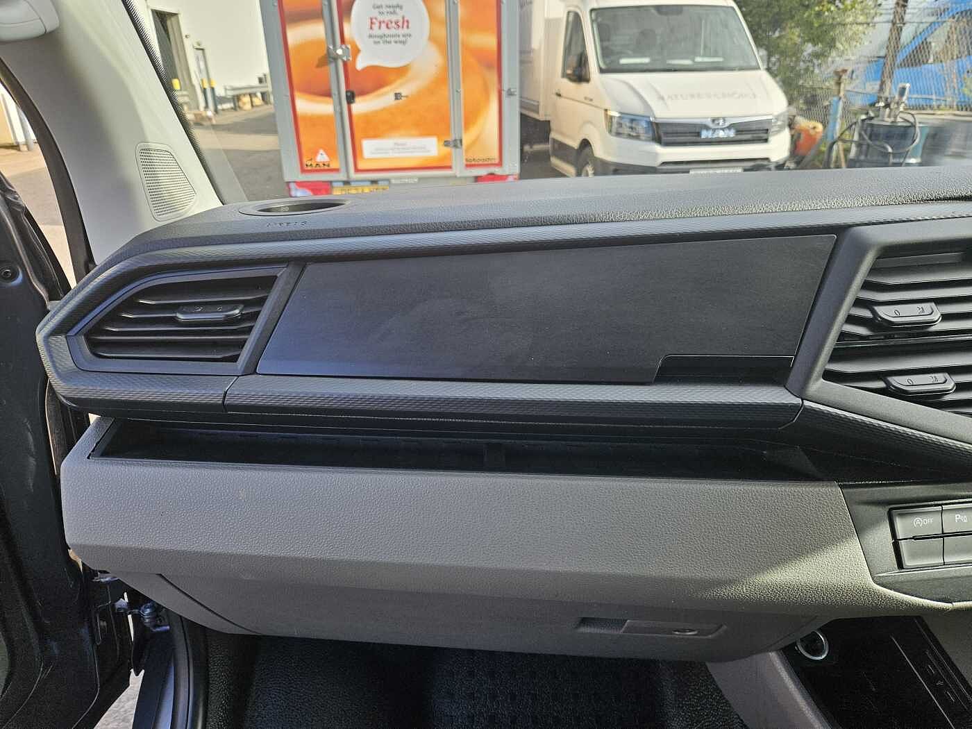 Volkswagen Transporter Kombi