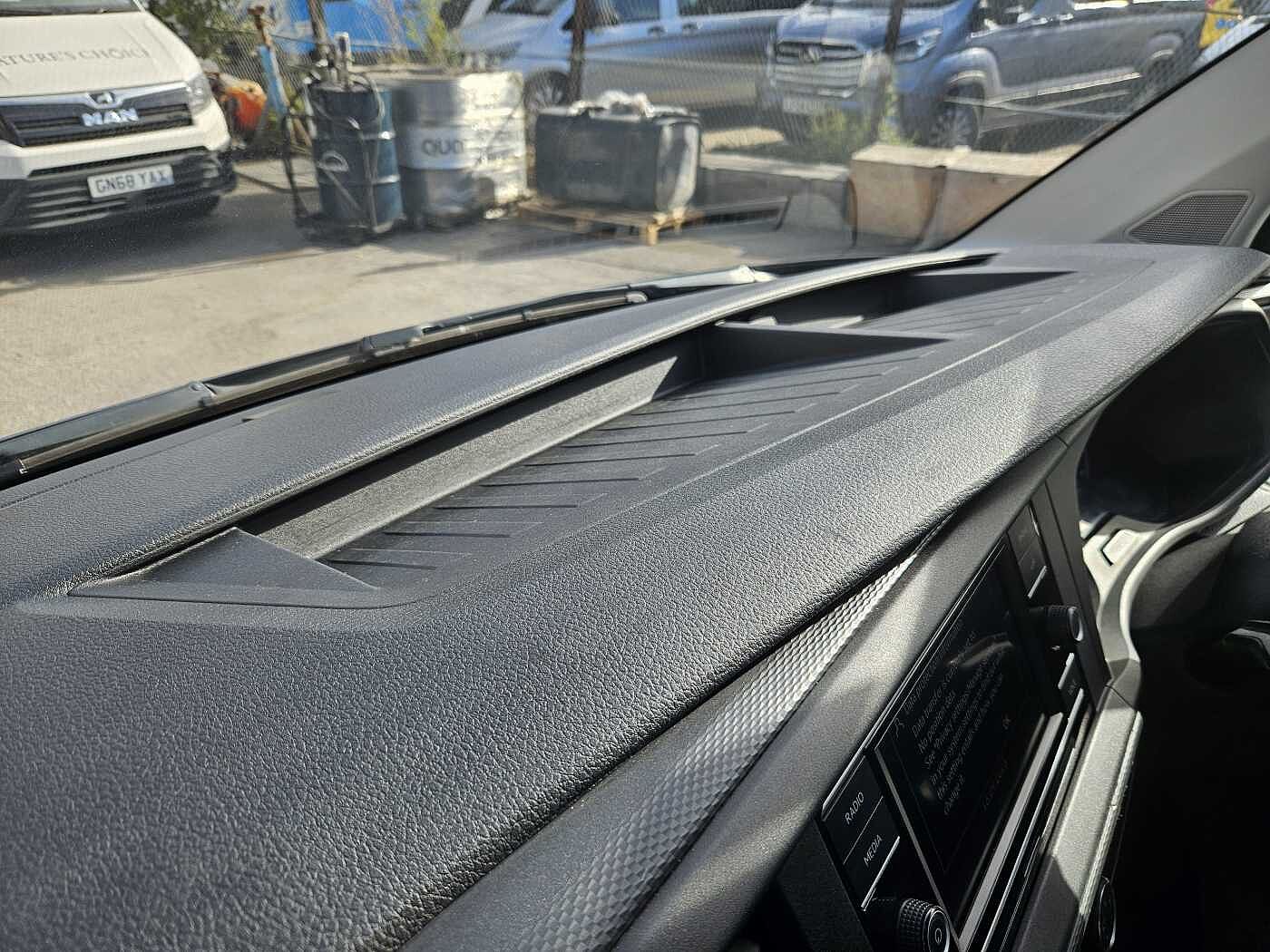 Volkswagen Transporter Kombi