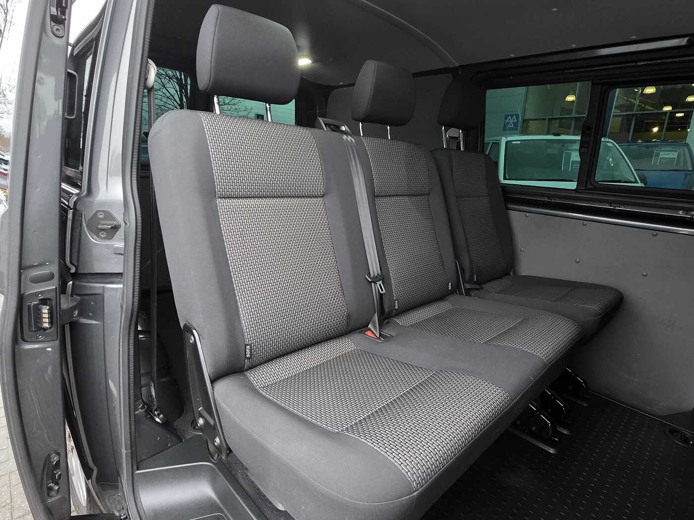 Volkswagen Transporter Kombi