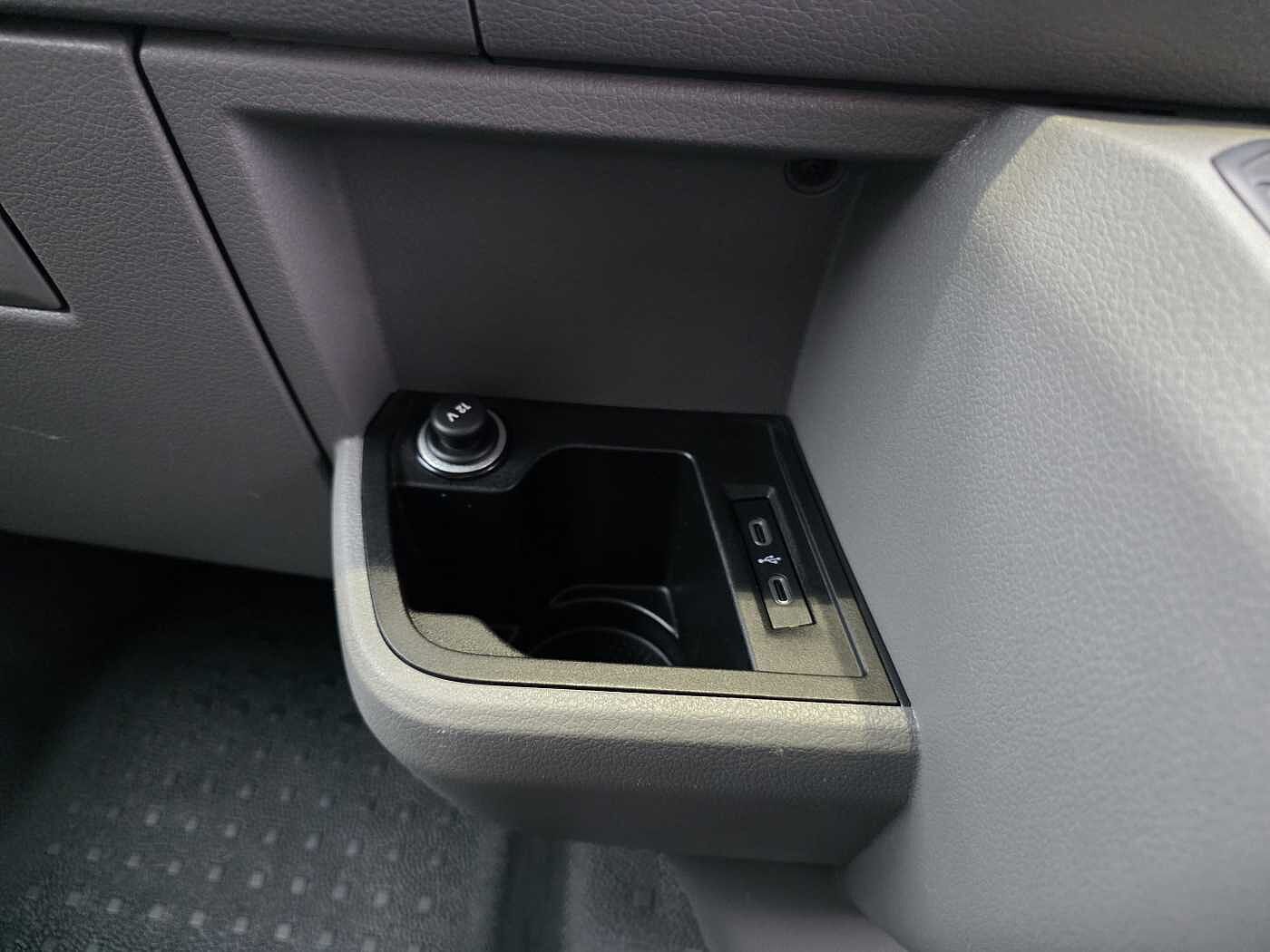 Volkswagen Transporter Kombi