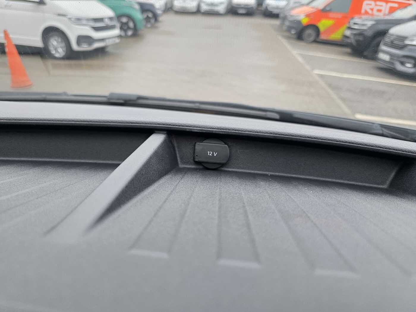 Volkswagen Transporter Kombi