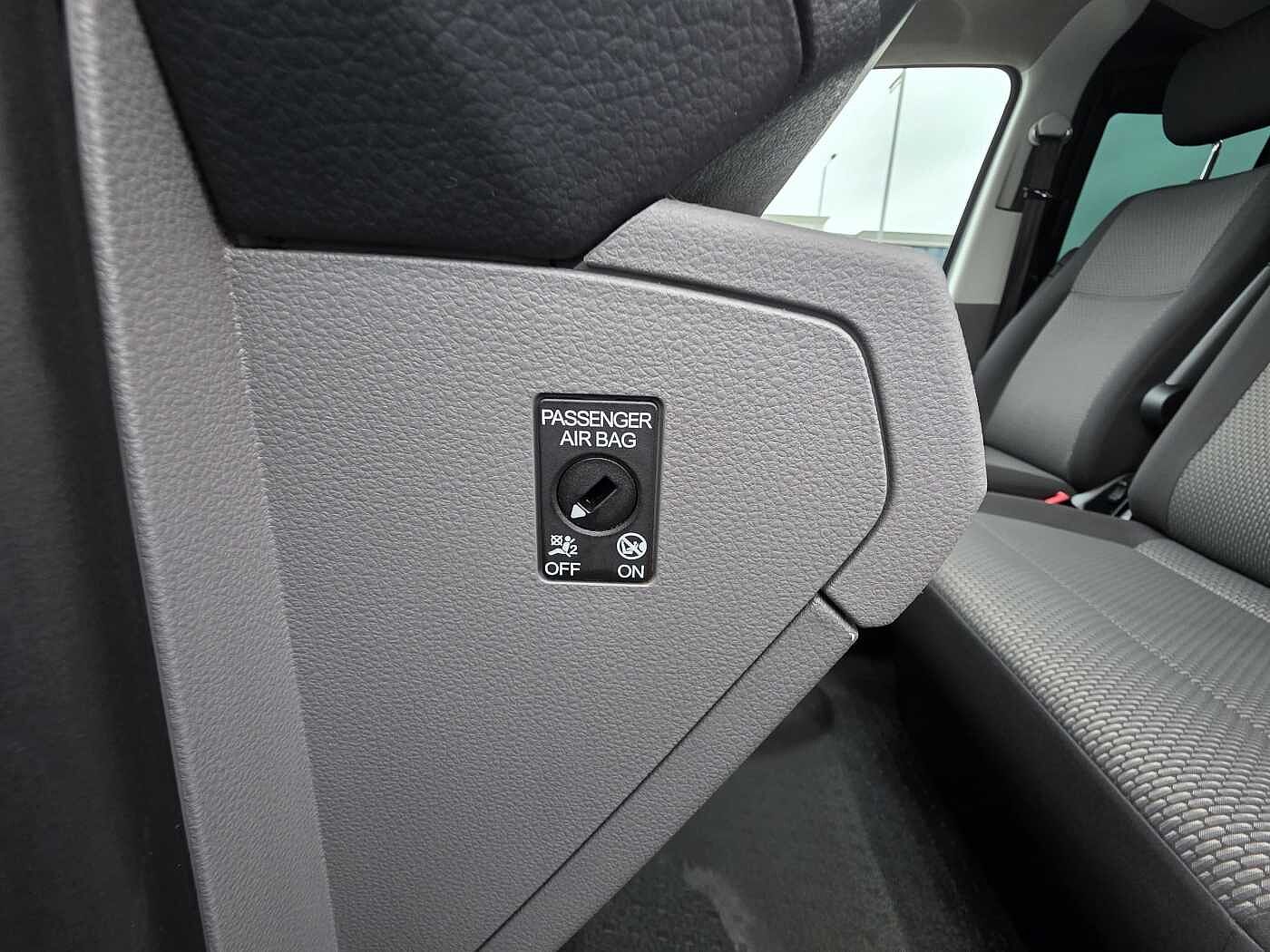 Volkswagen Transporter Kombi