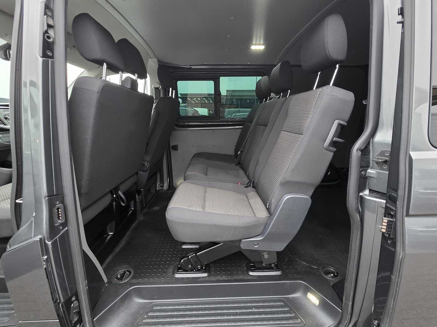 Volkswagen Transporter Kombi