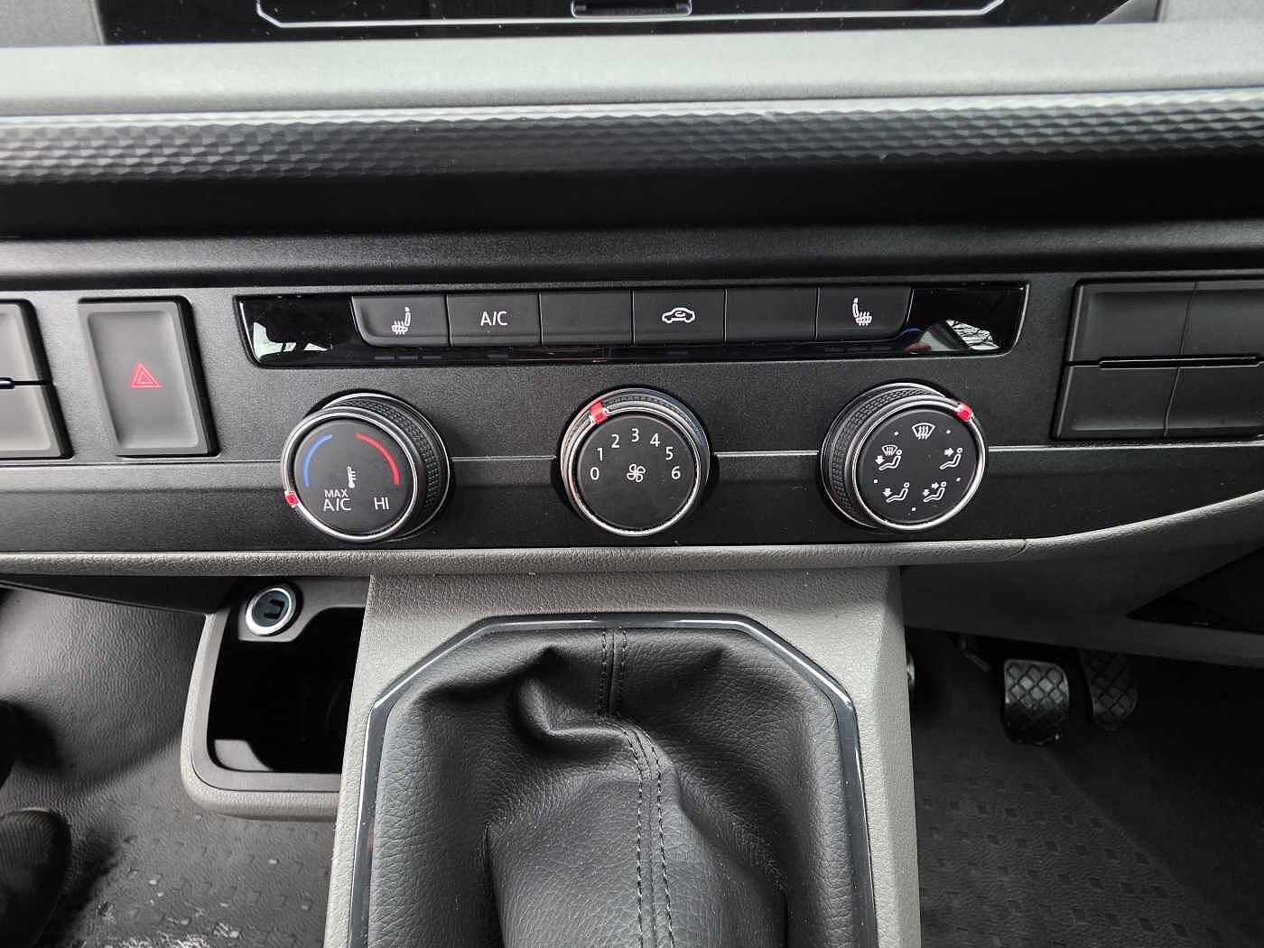 Volkswagen Transporter Kombi