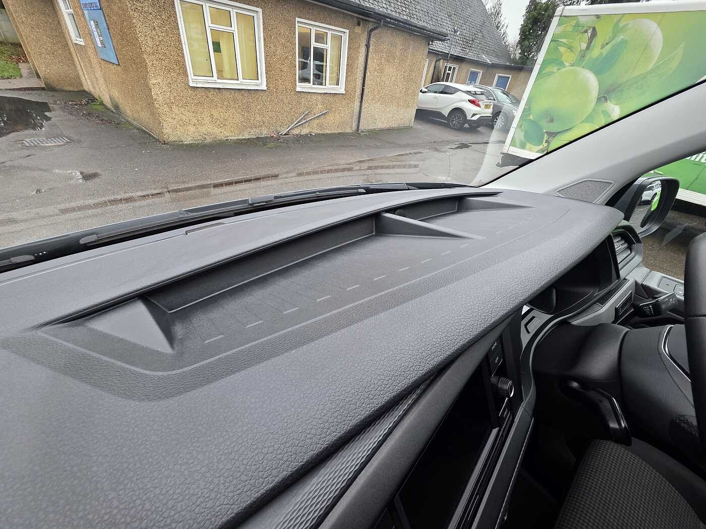 Volkswagen Transporter Kombi