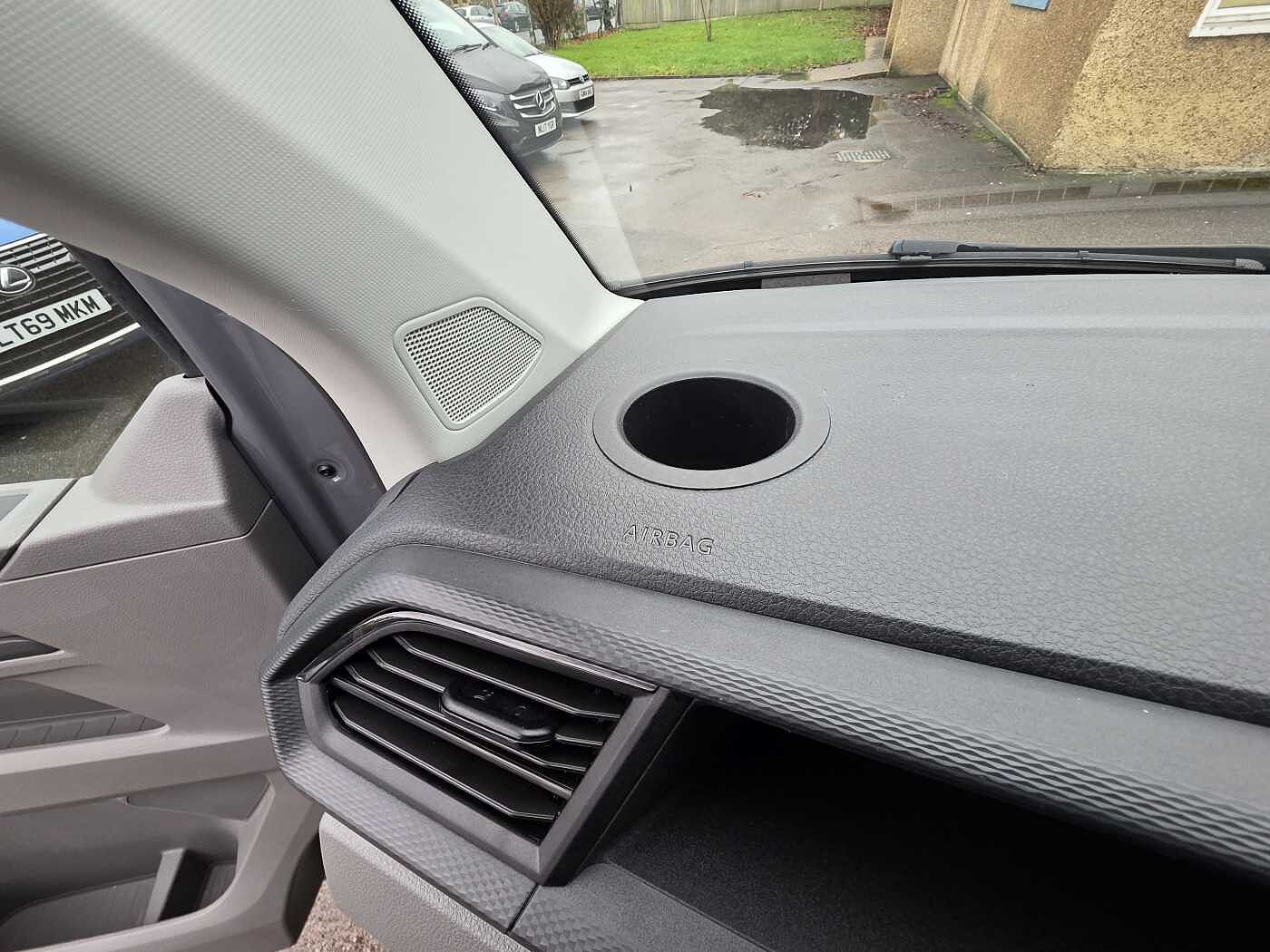 Volkswagen Transporter Kombi