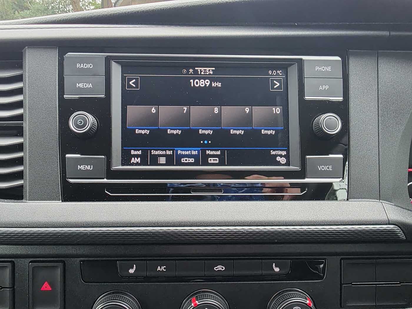 Volkswagen Transporter Kombi