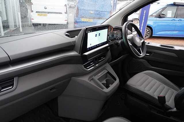 Volkswagen Transporter Shuttle