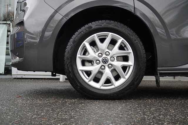 Volkswagen Transporter Shuttle