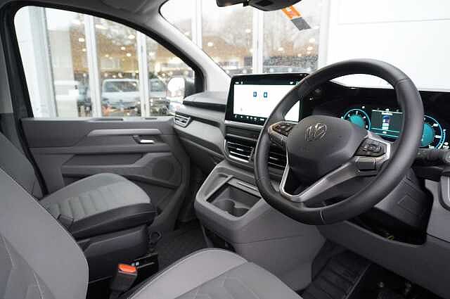 Volkswagen Transporter Shuttle