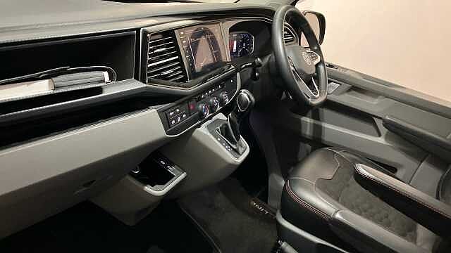 Volkswagen Transporter Kombi