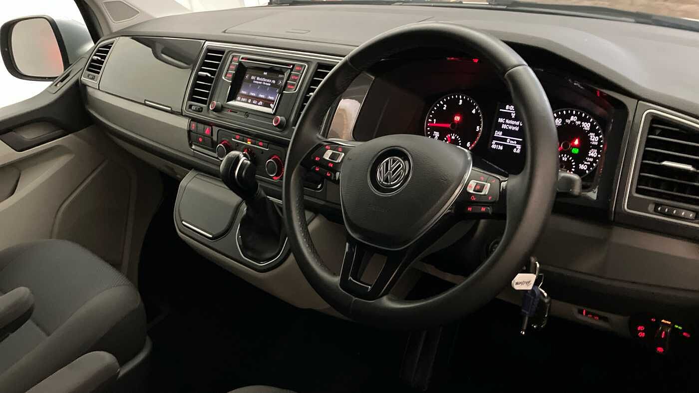 Volkswagen Transporter Kombi