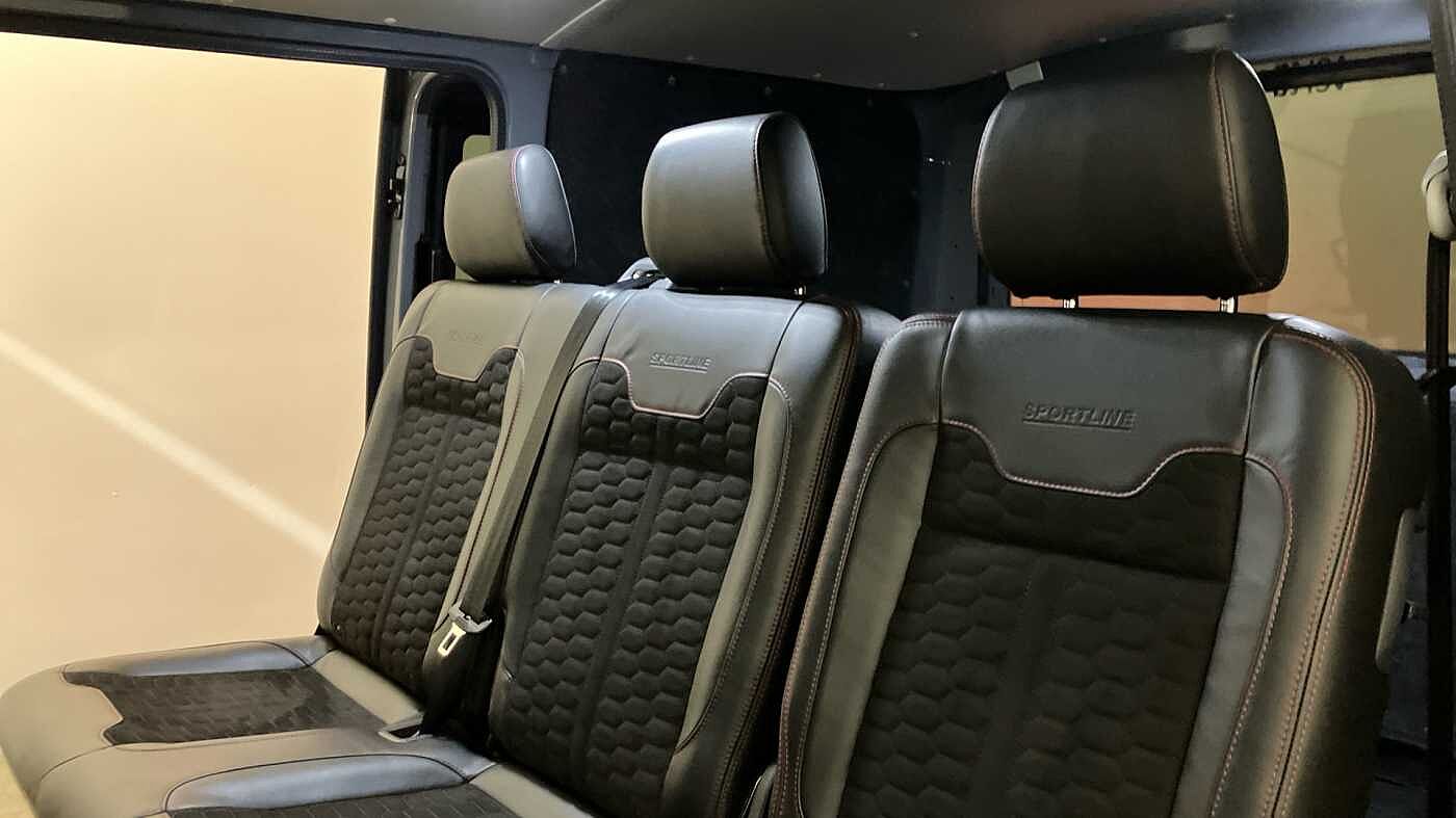 Volkswagen Transporter Kombi