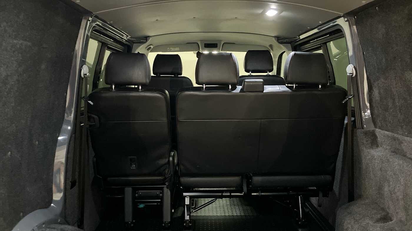 Volkswagen Transporter Kombi