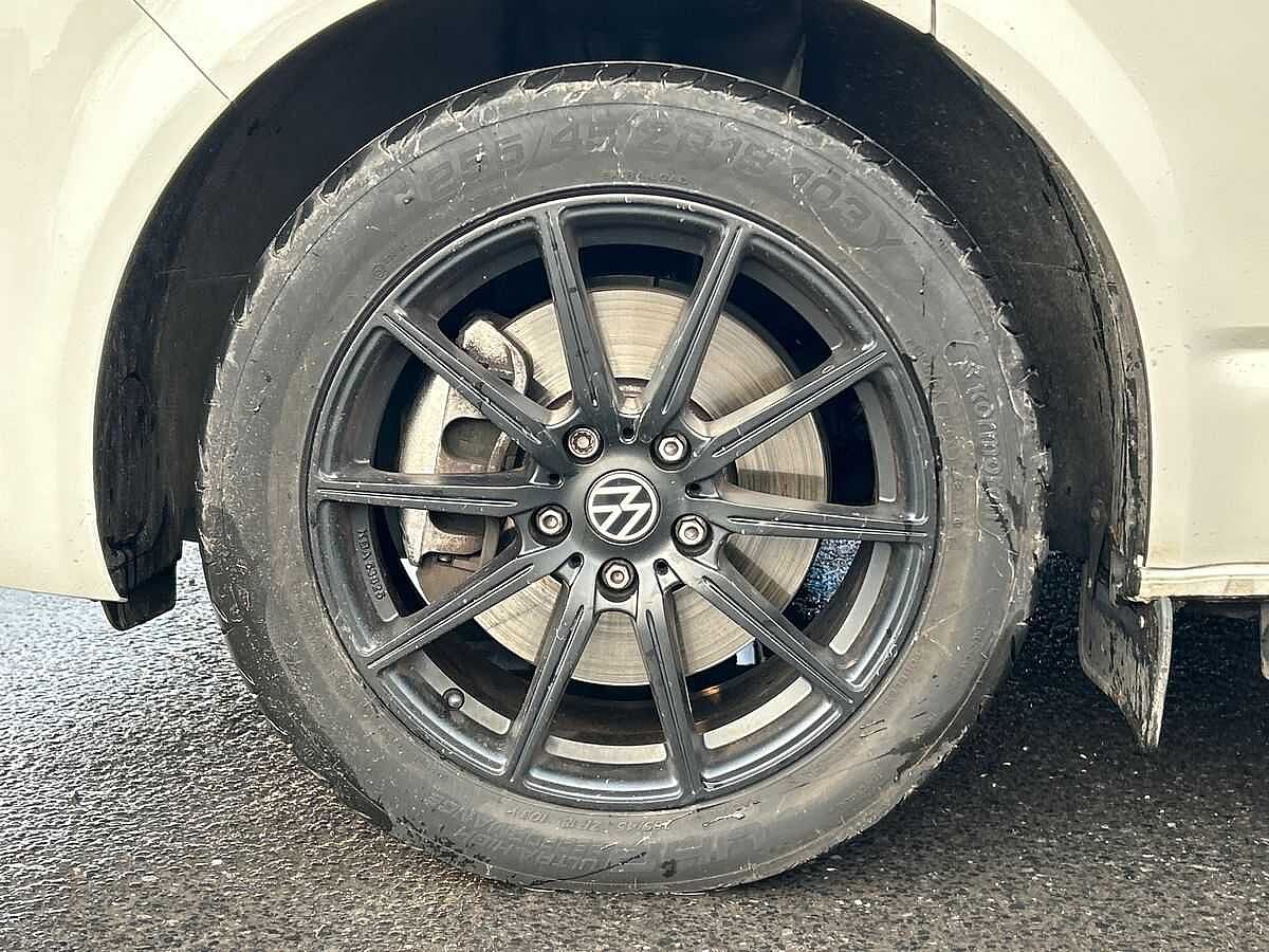 Volkswagen Transporter Kombi