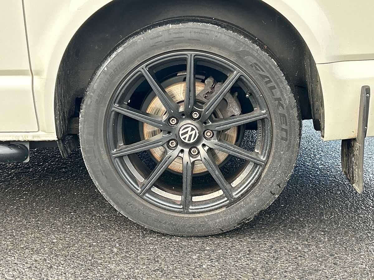 Volkswagen Transporter Kombi