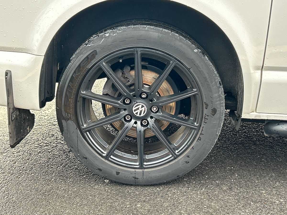 Volkswagen Transporter Kombi