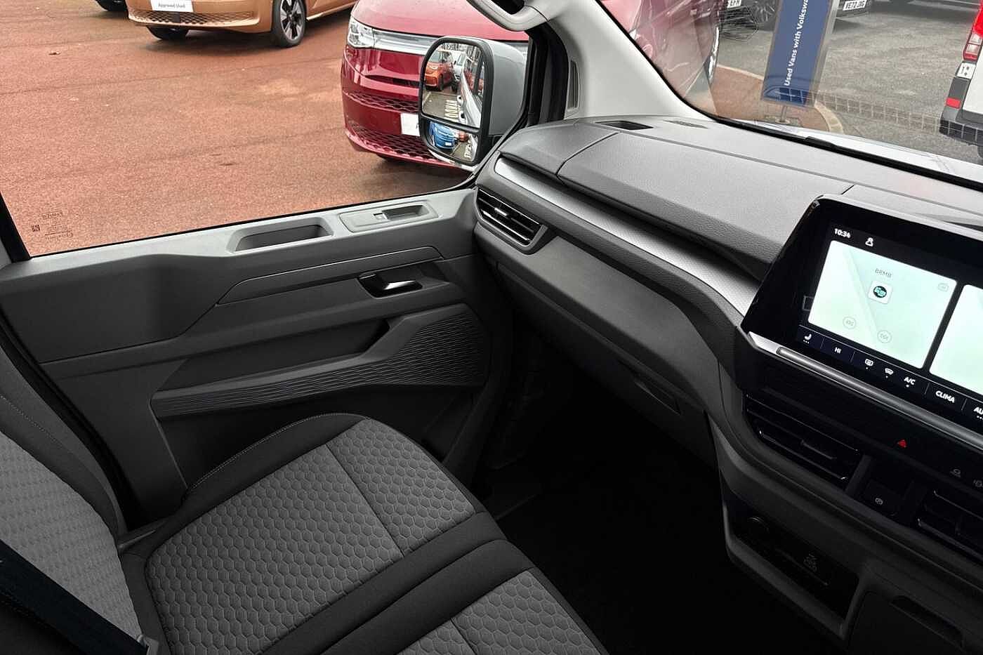 Volkswagen Transporter Shuttle