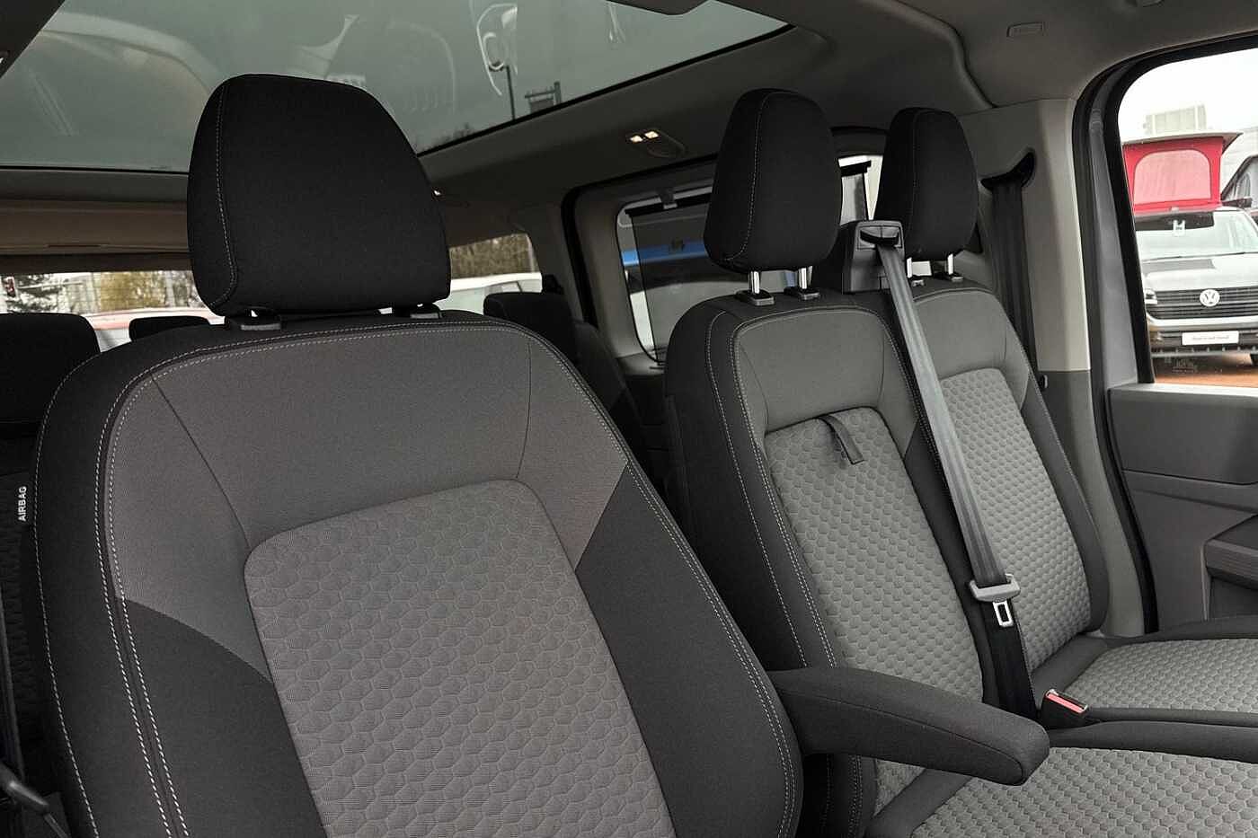 Volkswagen Transporter Shuttle