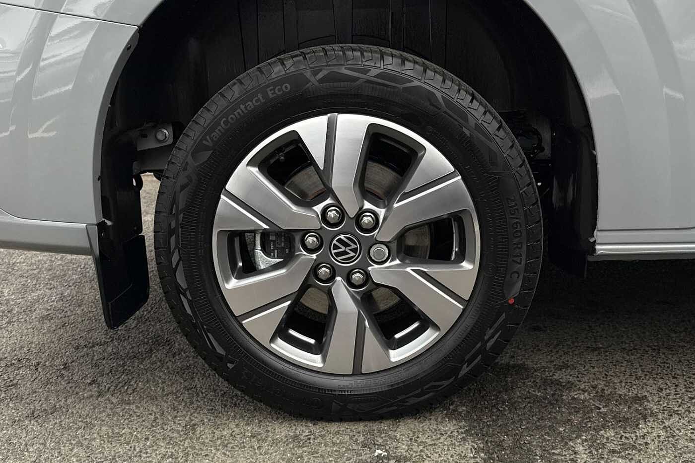 Volkswagen Transporter Shuttle